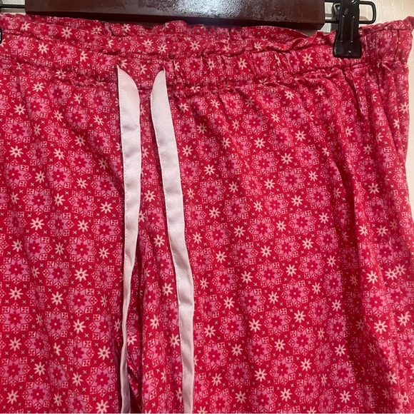 Victoria’s Secret Pajama Set Snowflake Star Pink Red Pants Top Size Small Short - Picture 8 of 11